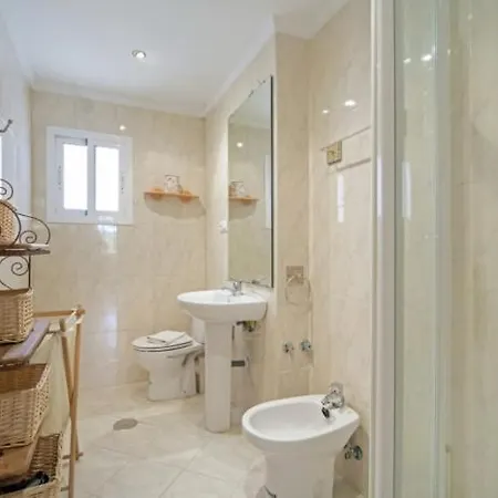 Pinar Del Mar By Staycare Apartment